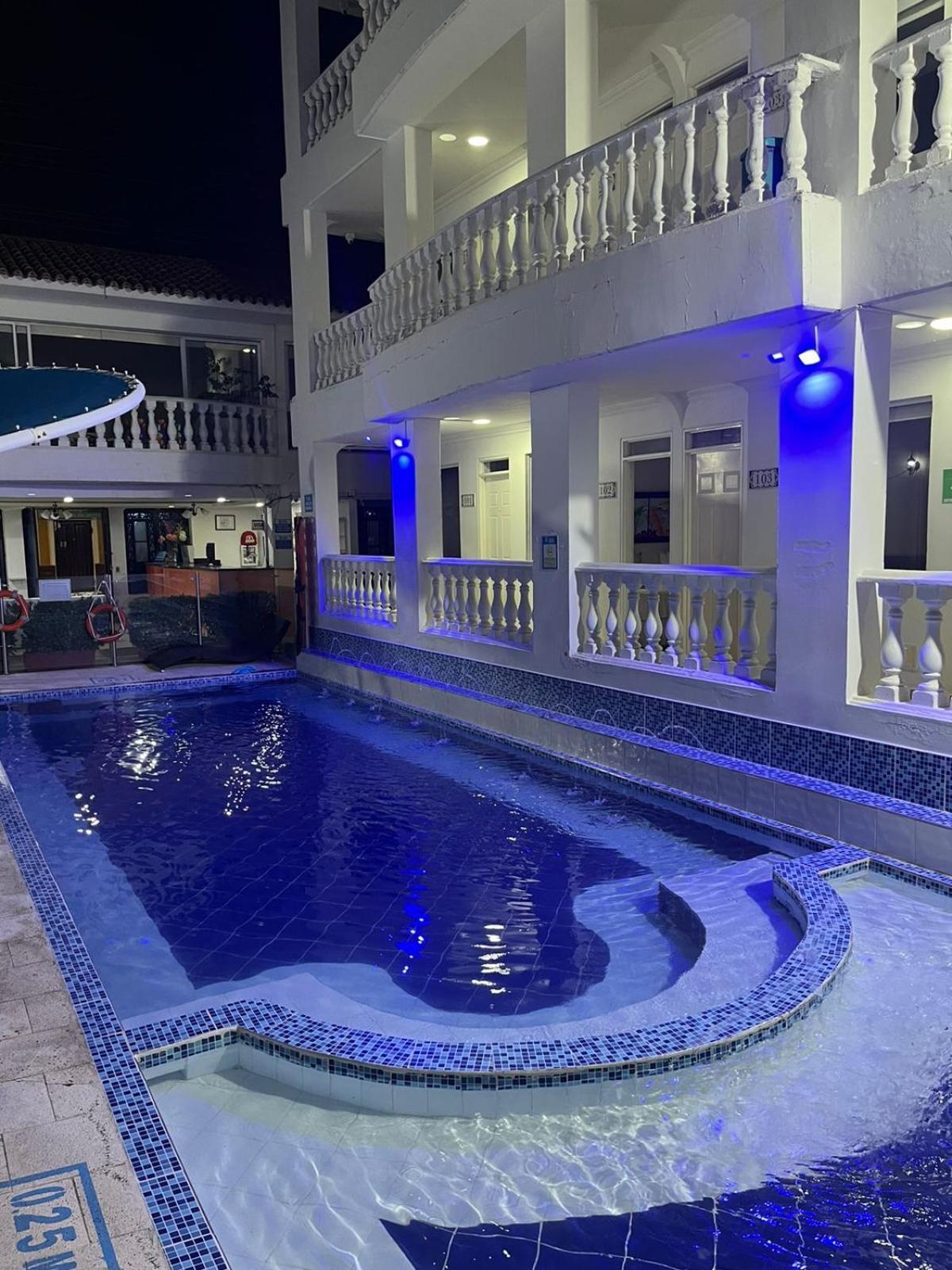Hotel Zamba Girardot Zewnętrze zdjęcie